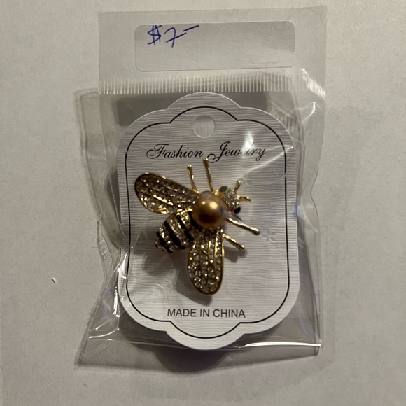 Animal and flower, brooches, and pins with Crystals and enameling - Picture 10 of 16